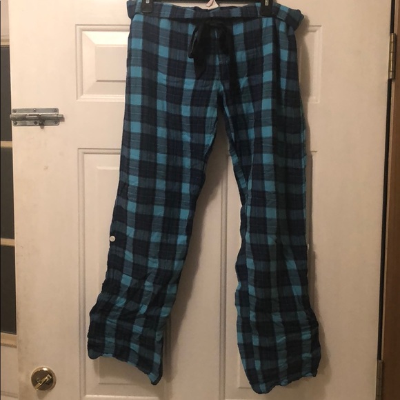 pink flannel pajama pants
